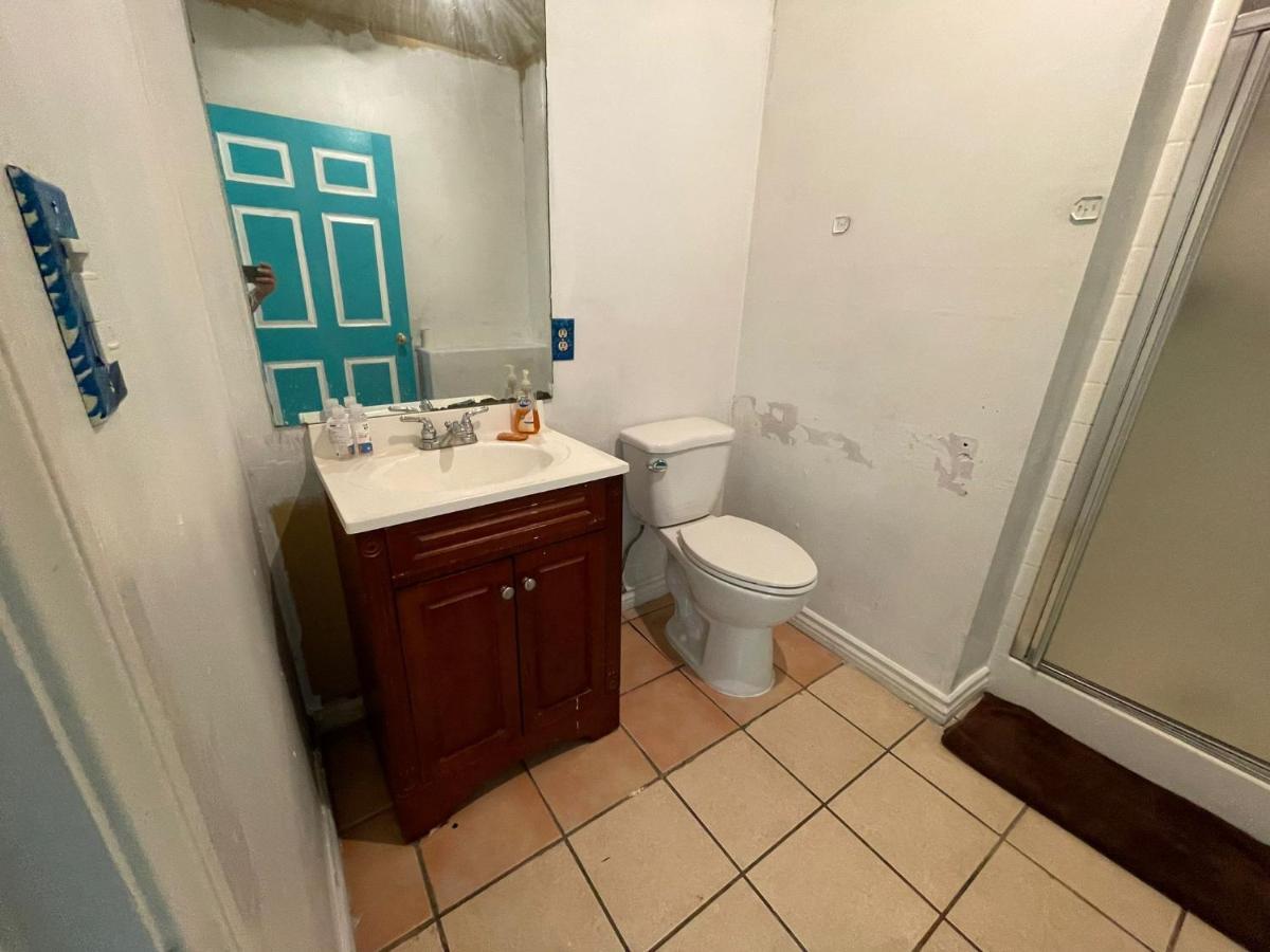 הוסטל Humble Abode At אל מונטה מראה חיצוני תמונה